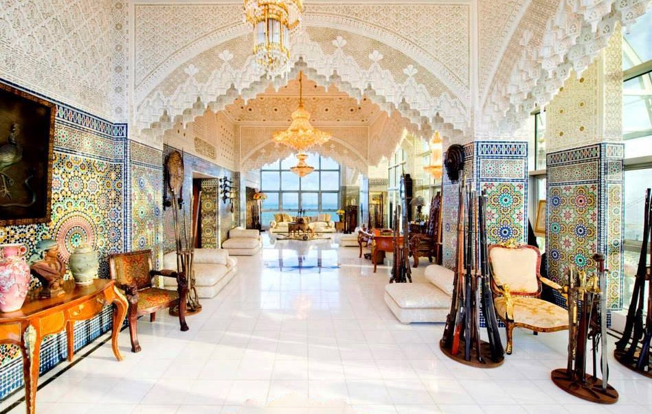 Objets de décoration du salon marocain